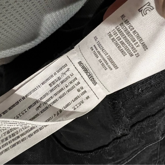Abercrombie & Fitch 90’s Straight Low Rise Jean - Picture 8 of 12
